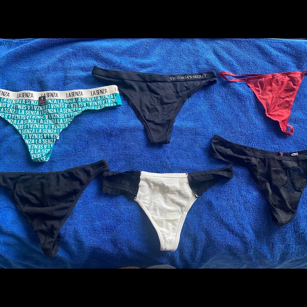 Bundle of panties